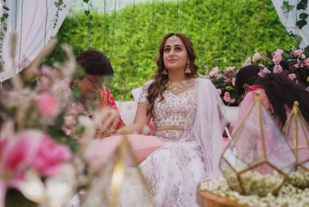 natasha dalal photos