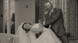 WandaVision, WandaVision review, elizabeth olsen, paul bettany