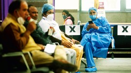 Dellhi health workers, Dellhi Covid vaccination drive, Coronavirus vaccine, Delhi covid cases, Delhi news, Indian express news