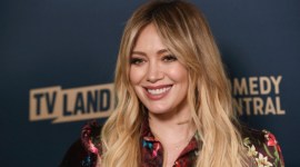 hilary duff, hilary duff new born baby, hilary duff photos, hilary duff pregnancy, hilary duff breastfeeding