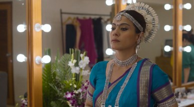 Kajol in Tribhanga