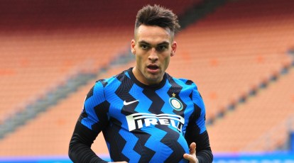 Lautaro Martinez scores hat-trick as Inter hit six to go top of Serie A  table