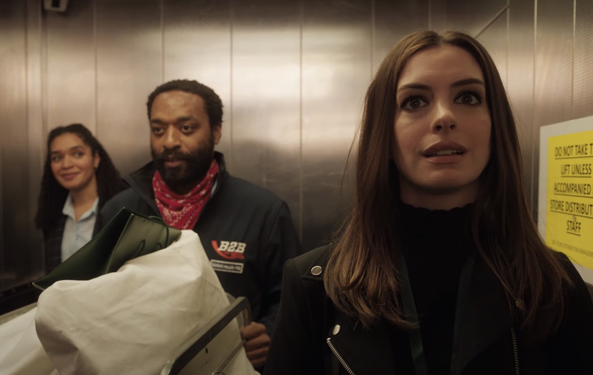 Locked Down Trailer Anne Hathaway And Chiwetel Ejiofor Plan A Heist