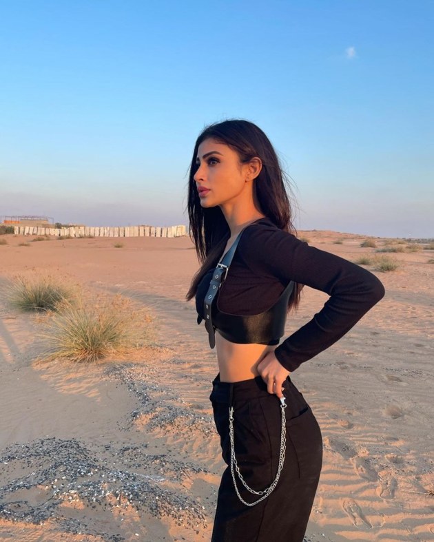 mouni roy