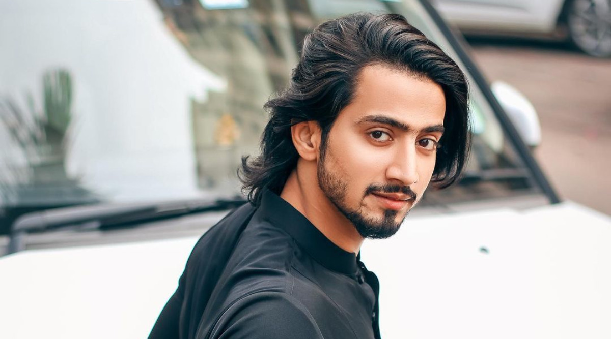 Faisal Shaikh leaves with his family parents for Umrah