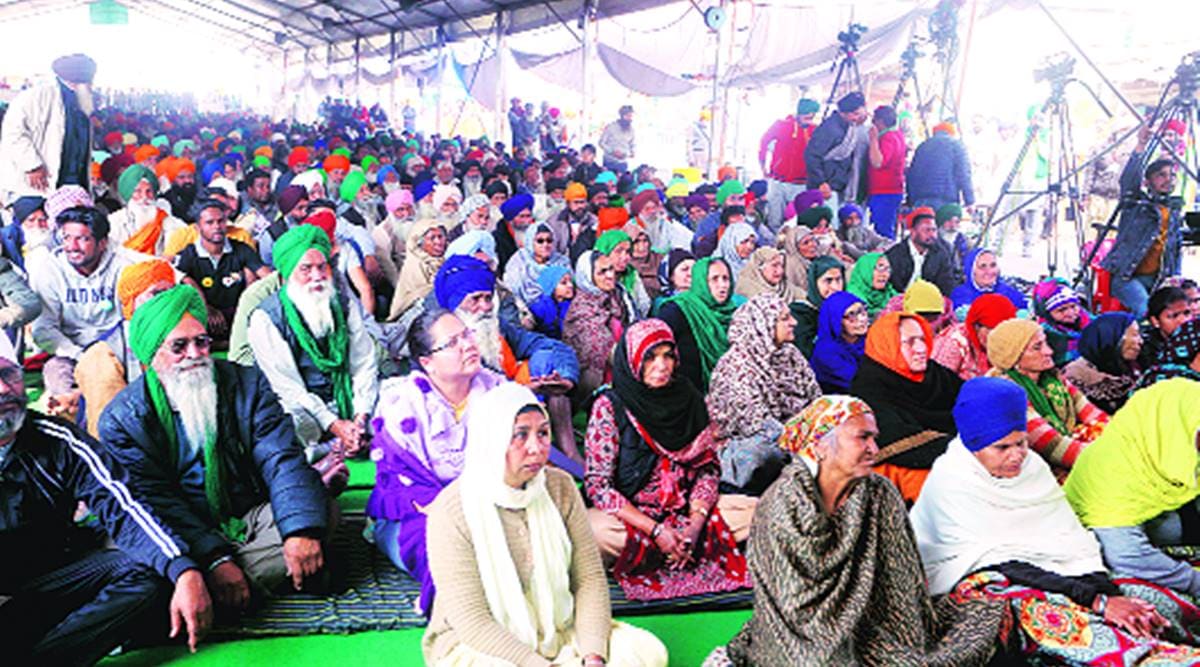 Locals have no issue, stone pelters sent by BJP, claim unions