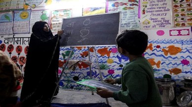 delhi school teacher, teacher innovationa, education during covid, delhi schools, delhi news, education news