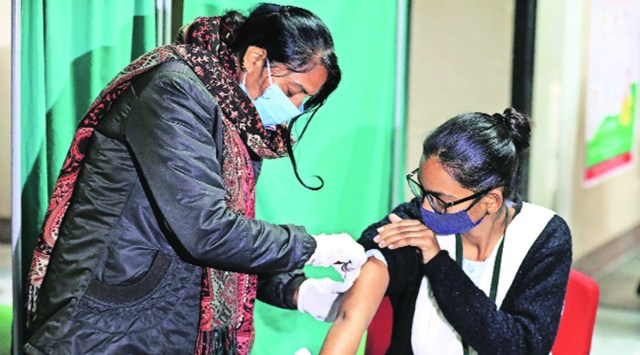 Covid-19 in Lucknow, Covid vaccination in lucknow, Covid vaccine dry run in lucknow, indian express news