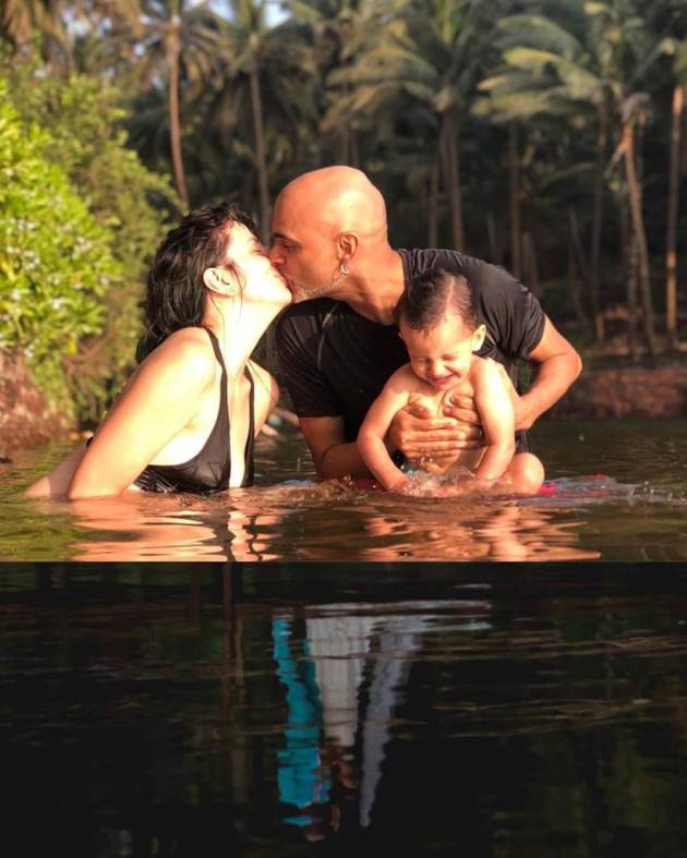 raghu ram with wife