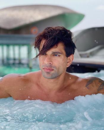 karan singh grover photos