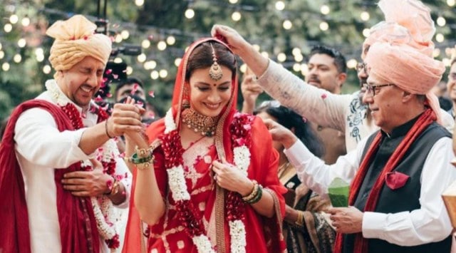 dia mirza, dia mirza wedding, dia mirza marriage, dia mirza marriage pics, dia mirza wedding pics, dia mirza wedding photos, dia mirza wedding pics, dia mirza husband, dia mirza husband name, dia mirza marriage news, dia mirza latest news