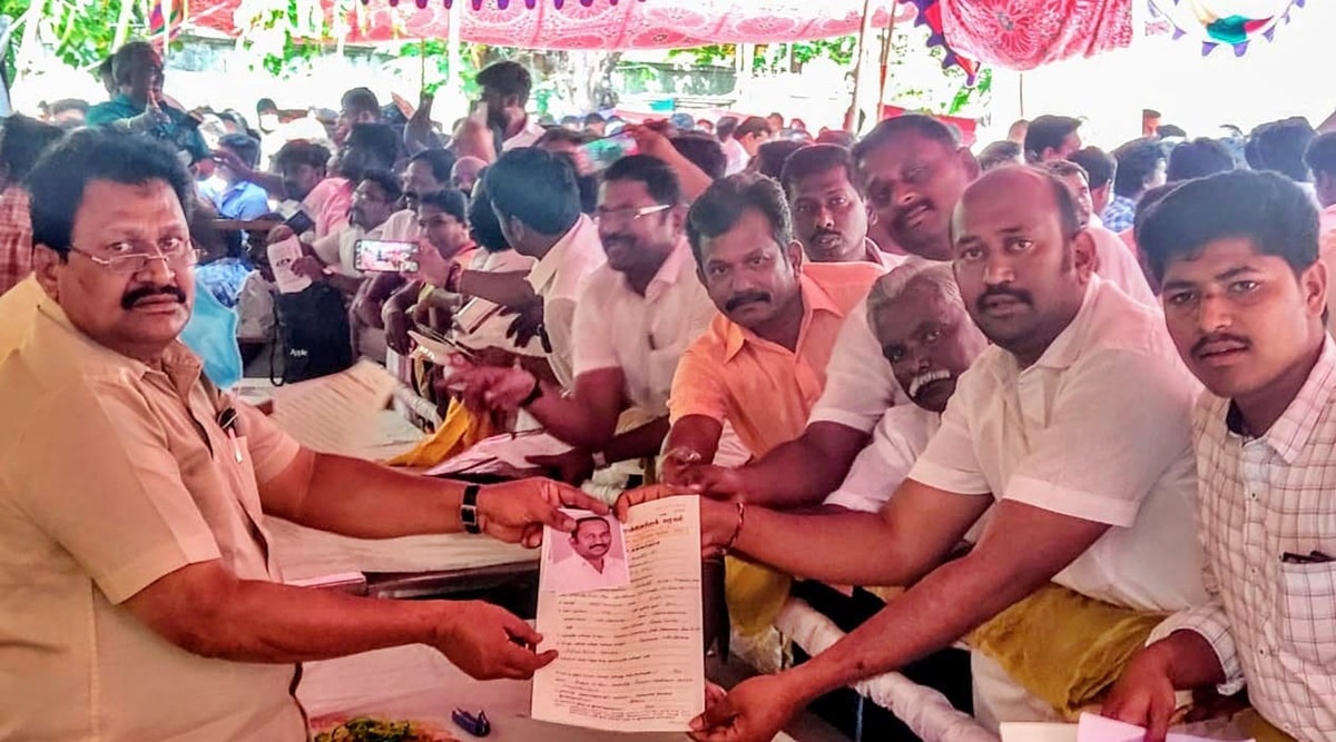 Tamil Nadu elections, Tamil Nadu polls, Tamil Nadu DMK seats, DMK application form, AIADMK application form, Tamil Nadu elections, indian express news
