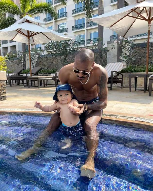 hardik pandya son agastya