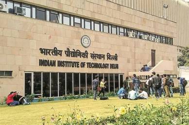 IIT Delhi School of Public Polic Placements: 47% students placed in think  tanks - India Today