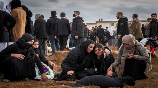 Iraq, Yazidi mass funeral
