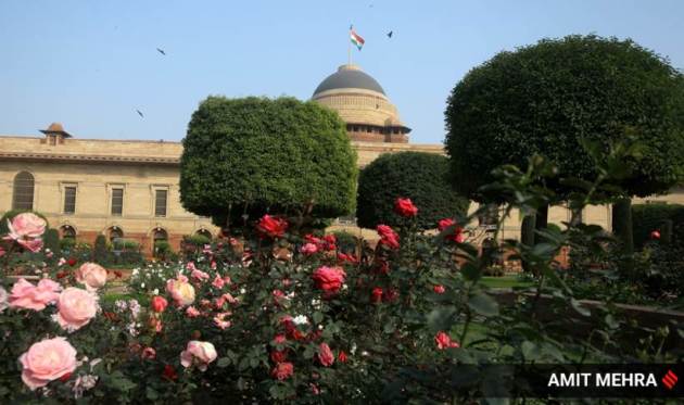 Express Wanderlust, Mughal Gardens, Mughal Gardens pictures, about Mughal Gardens, Mughal Gardens Delhi, visiting Mughal Gardens, Mughal Gardens photographs, Mughal Gardens history, Mughal Gardens location, where is Mughal Gardens, what is Mughal Gardens, Indian Express news