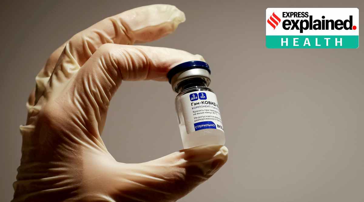 A medical specialist holds a vial of Sputnik V vaccine against the coronavirus in a department store in Moscow, Russia. (Photo: REUTERS/Shamil Zhumatov/File Photo)