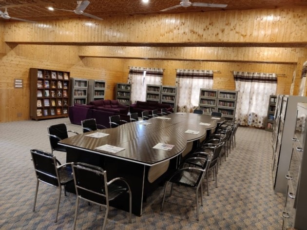srinagar public library, Srinagar network of libraries, Srinagar library features, Bagh e mehtab library, literary news, indian express