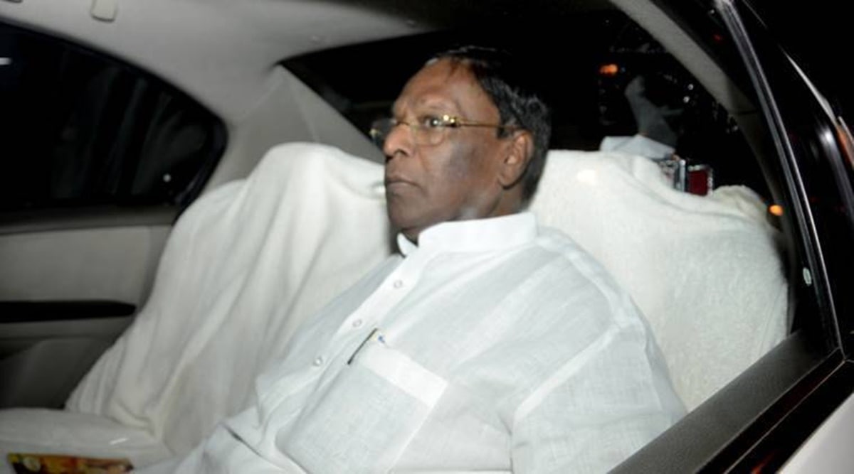 V Narayanasamy