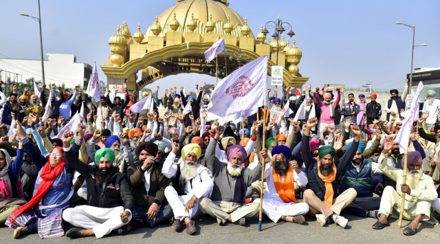 chakka jam, chakka jam news, punjab chakka jam, farmers road blockade, farmers protests, highway road blockade, farm laws 2020, Punjab news, Indian express