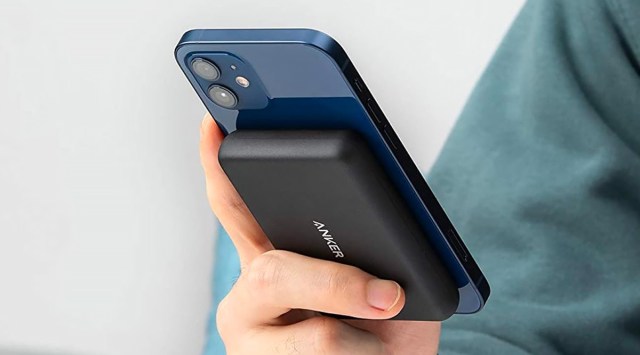 Anker PowerCore Magnetic 5K Wireless Power Bank, anker magnetic wireless charger, anker iphone 12 magnetic charger, anker iphone 12 magnetic charger price, anker magnetic battery back iphone 12 charger, anker iphone 12 charger price