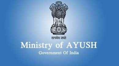 Savitribai Phule Pune University, Ministry of AYUSH, Ayush officials at SPPU, mixopathy, indian express news
