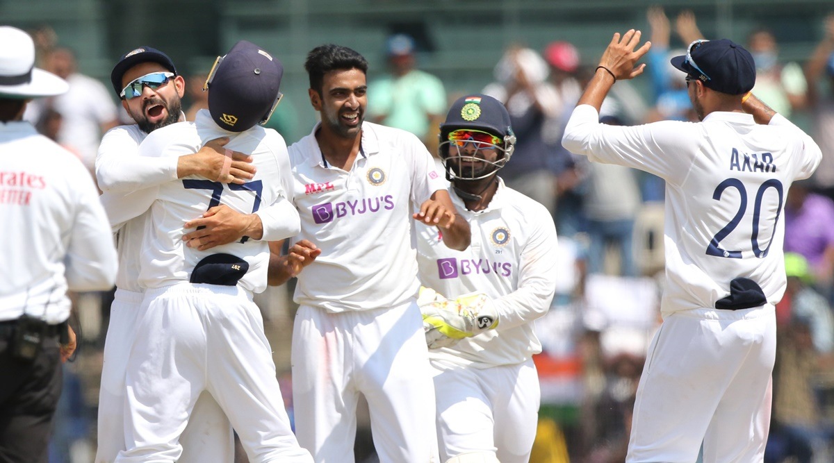 India Vs England Test 2 Day 2 England S Head In A Spin Sports News The Indian Express