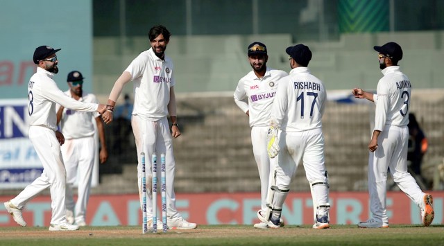 Ishant Sharma with teammates during the 2nd day of first cricket test match between India and England, at MA Chidambaram Stadium (Source: PTI)