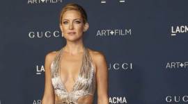 golden globes, kate hudson, golden globes wardrobe malfuction, kate hudson, golden globes, indian express, indian express news