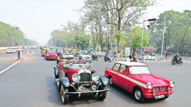 kolkata vinateg cars, kolkata classic cars, kolkata news, kolkata valentines day news, indian express news