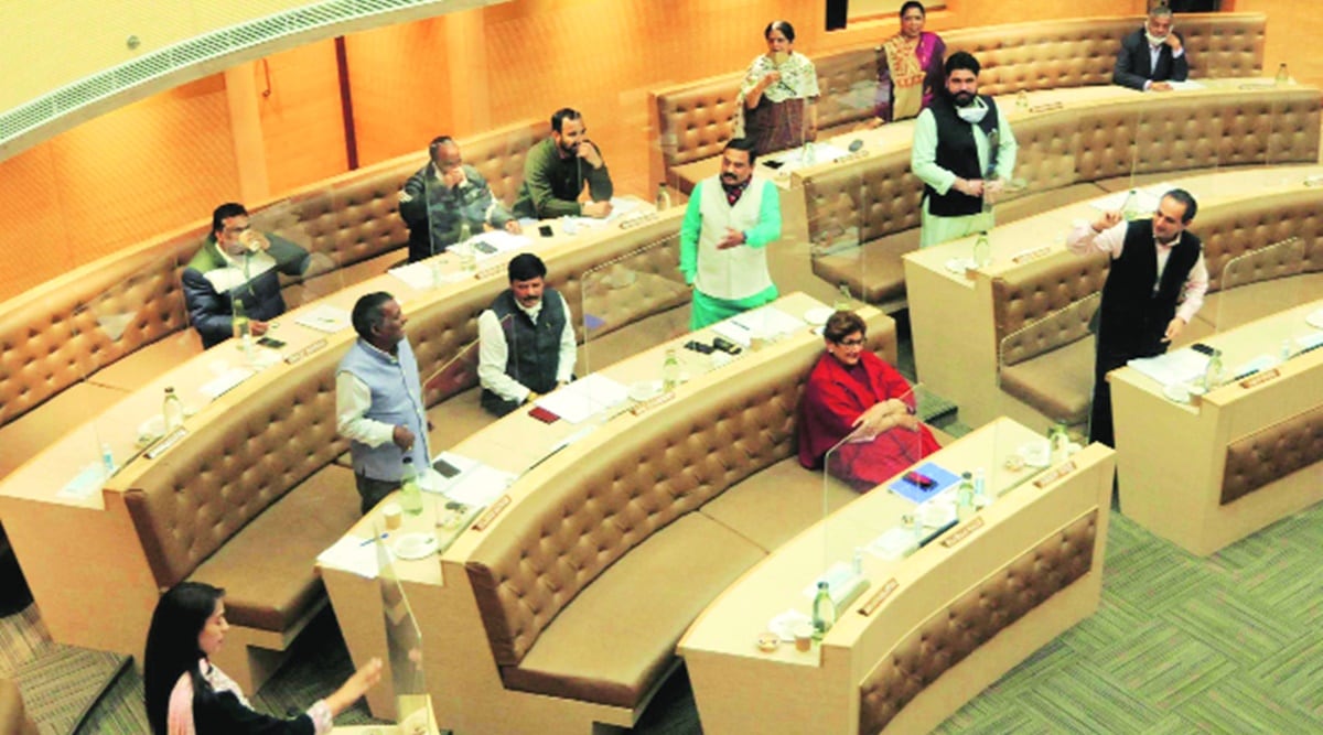 Chandigarh union budget, Chandigarh projects, Chandigarh-Baddi rail link, railway over bridges chandigarh, Chandigarh Municipal corporation, Punjab news, indian express
