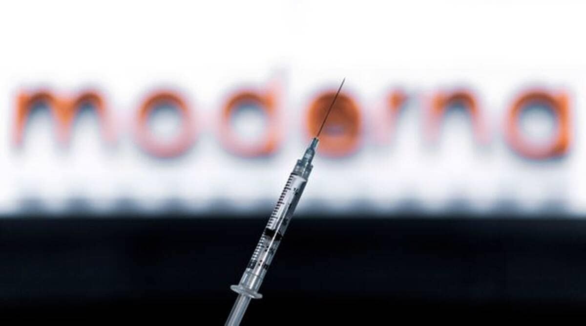COVID-19, Moderna vaccine, Moderna covid-19 vaccine, Moderna vaccine manufacturing, Moderna vaccine additional doses, World news, Indian Express