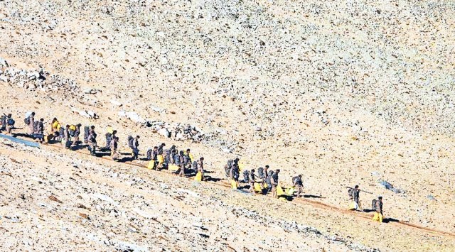 Chinese Troops Pull Back From Pangong North South Banks India News The Indian Express