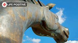 life positive, life lessons, getting tricked in life, staying aware, staying mindful, Greeks and the City of Troy, Trojan horse, indian express news