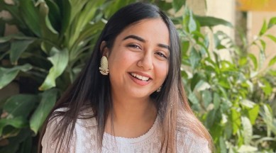 prajakta koli mostly sane