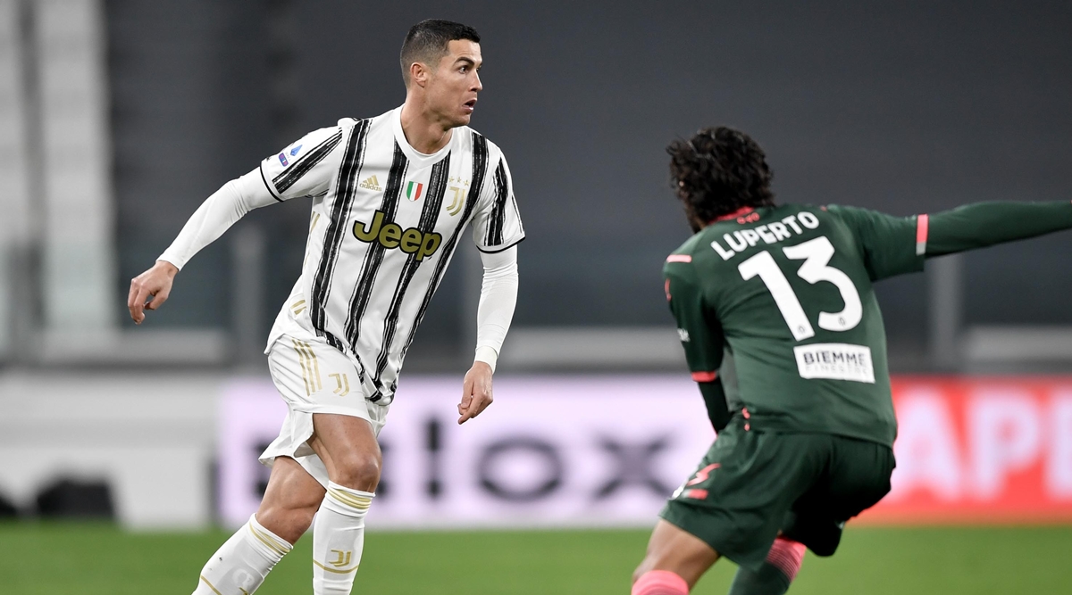 Cristiano Ronaldo’s double helps Juventus travel past Crotone to third