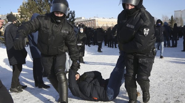 Alexei Navalny, Pro Navalny protests, Navalny arrest, Navalny protests, Russia protests, Putin, Kremlin, World news, Indian Express
