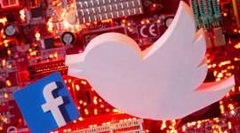 Mexico's Senate majority leader puts forward legislation to regulate Facebook, Twitter