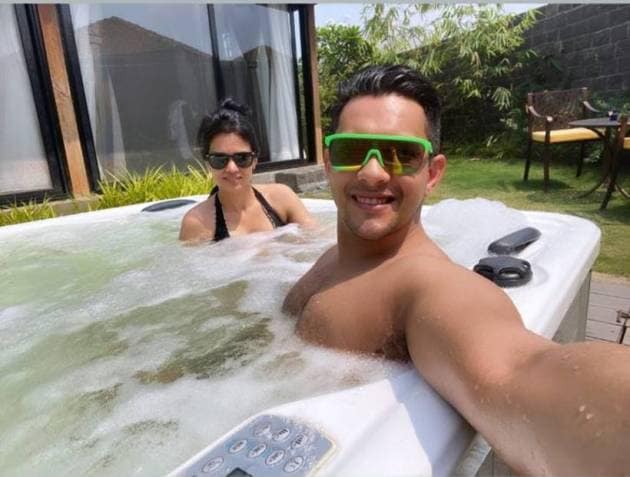 aditya narayan photos