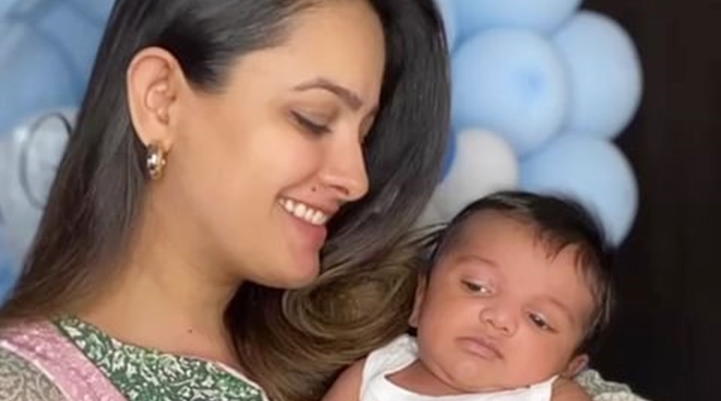 Anita Hassanandani son Aaravv one month birthday 6 photos