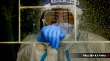 Healthworker, COVID-19 test