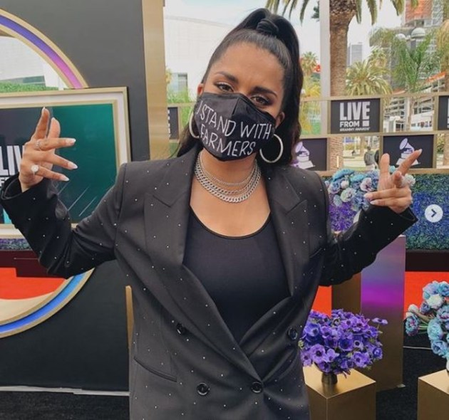 grammys awards, grammys awards 2021, grammys awards red carpet, grammy awards red carpet 2021, grammy awards fashion, grammy awards fashion 2021, grammy awards red carpet fashion, grammy awards 2021 red carpet fashion, grammys 2021 fashion, grammys 2021 awards fashion, grammy awards men's fashion, grammy awards fashion pics