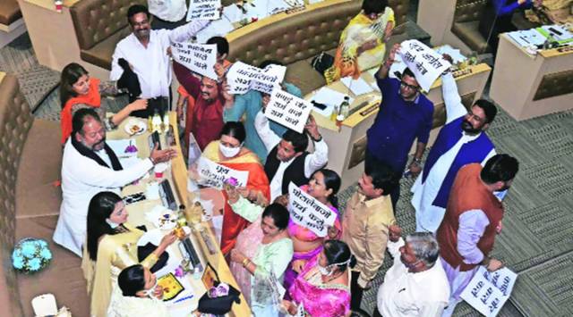 Chandigarh news, Chandigarh Municipal Corporation, Chandigarh covid period issues, Cow tax on beer, Indian express