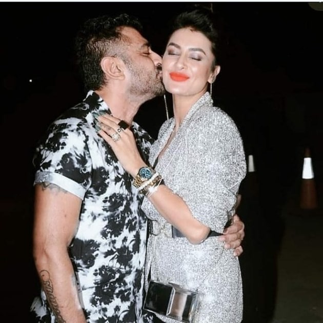 Eijaz Khan and Pavitra Punia pda