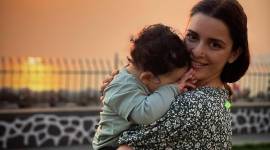 ekta kaul on his son