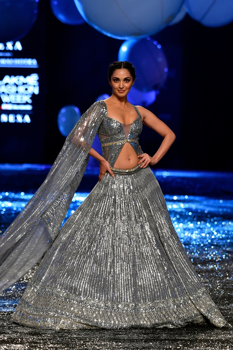 Aishwarya Rai Bachchan in Manish Malhotra Outfit | VOGUE India | Vogue India