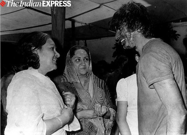 Krishna Raj Kapoor and Neela Devi Kapoor with Amitabh Bachchan at the holi celebration at RK Studio