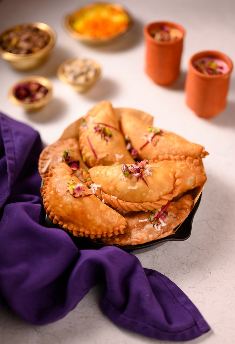 holi recipes, easy holi recipes, easy recipes, holi special recipes, indianexpress.com, indianexpress, malpua recipe, puran poli recipe, festive recipes, special festival recipes,
