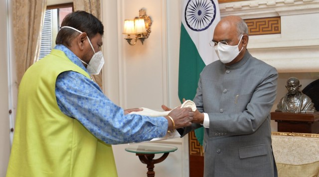 Ramdas Athawale with President Ram Nath Kovind. (Twitter/RamdasAthawale)