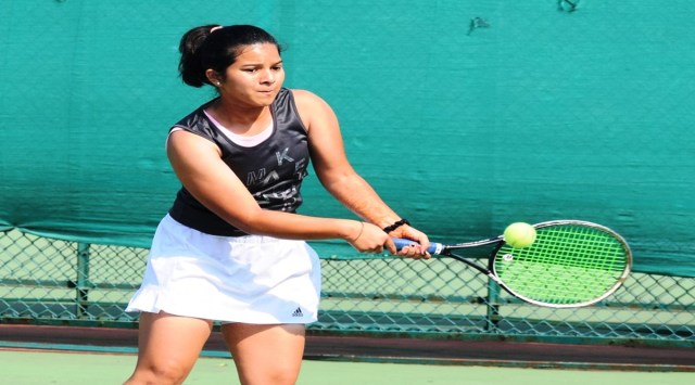 Shrawani Deshmukh said that apart from her tennis practice, twice a day, she also learns from following professional tennis players. However, she aspires to be ‘a someone’ instead of being like someone. (Express Photo)
